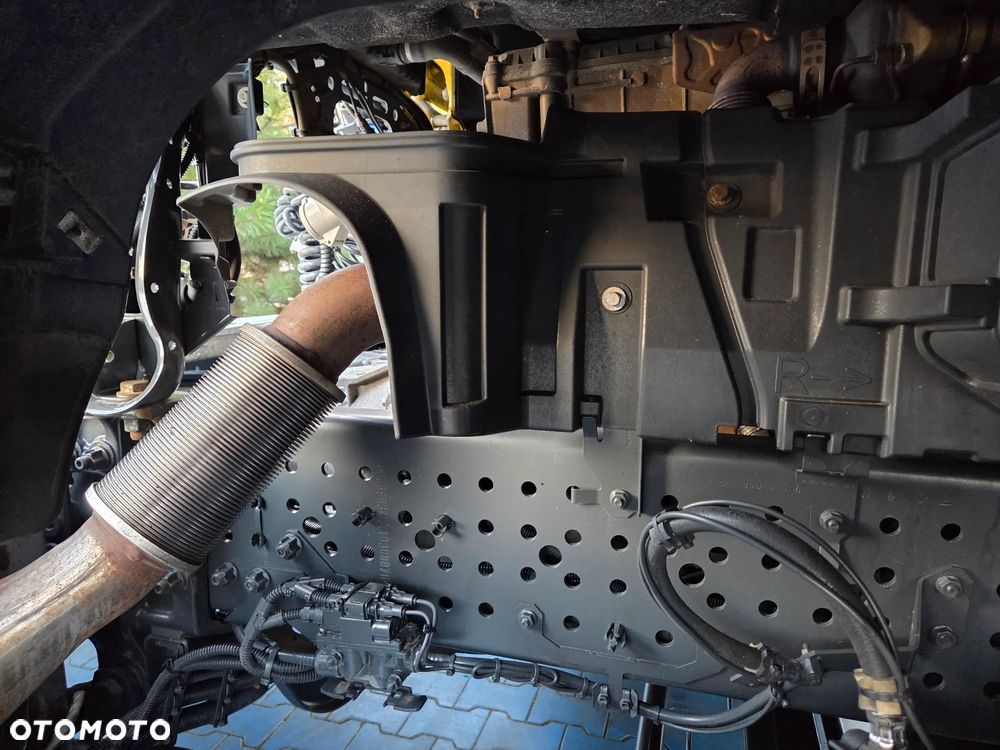 Mercedes-Benz Actros - 31