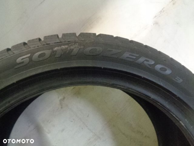 PIRELLI WINTER SOTTOZERO 3 225/45R18 95V XL - 9