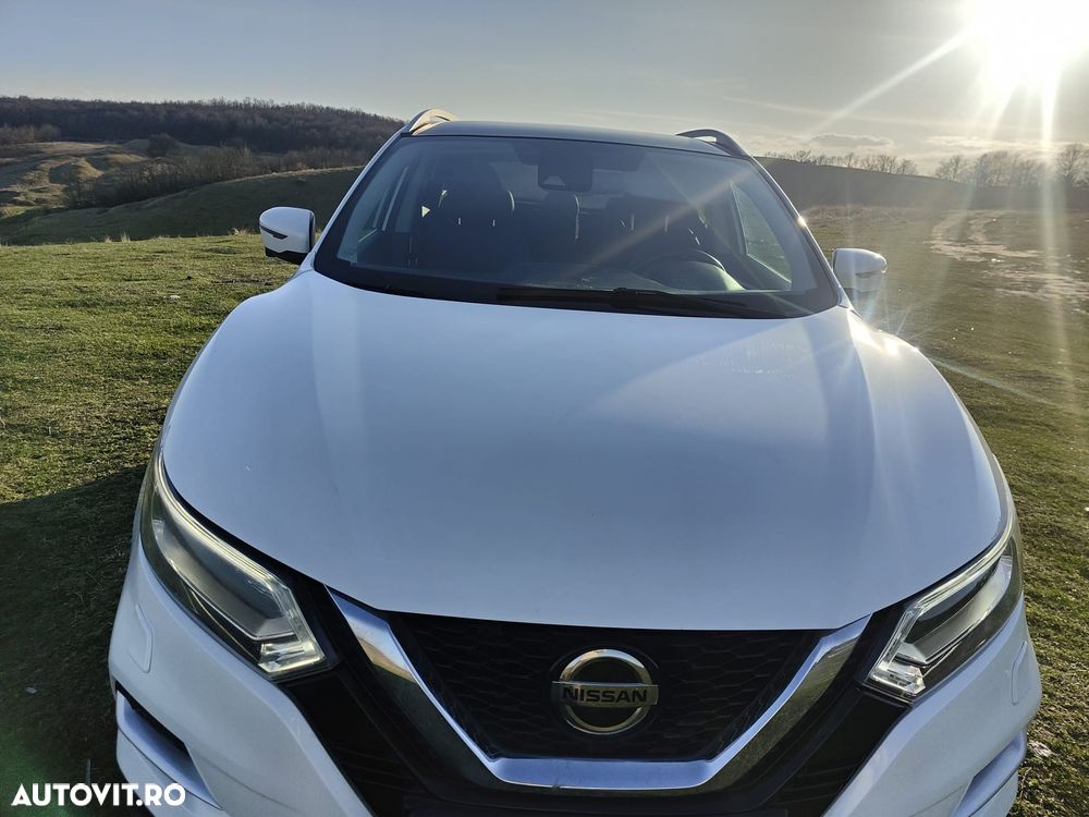 Nissan Qashqai 1.3 DIG-T DCT SHIRO - 4