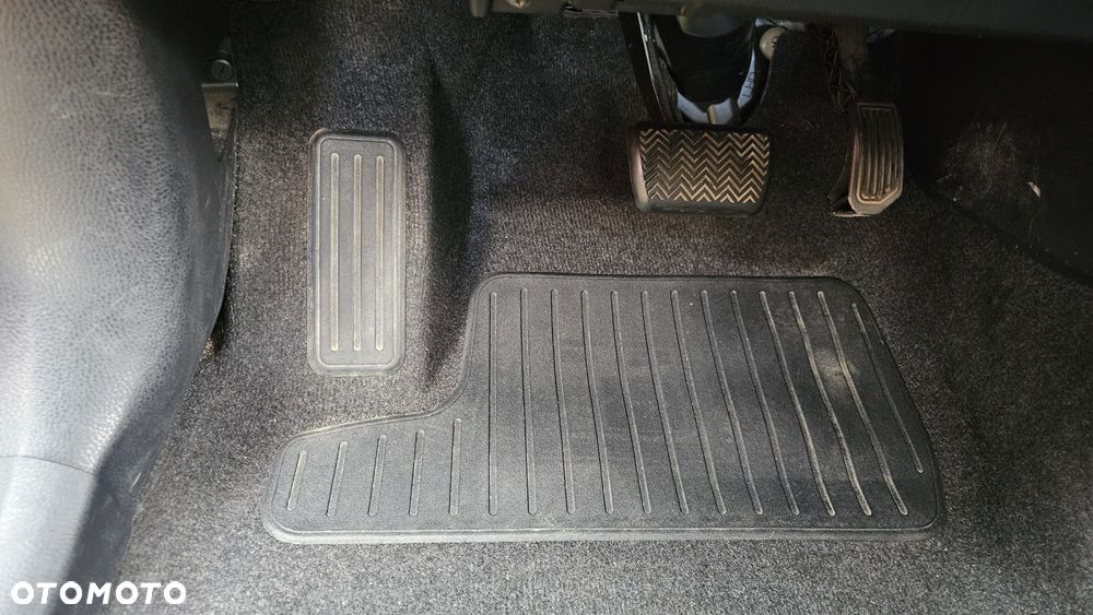 Toyota RAV4 2.0 Premium 4x4 MS - 15
