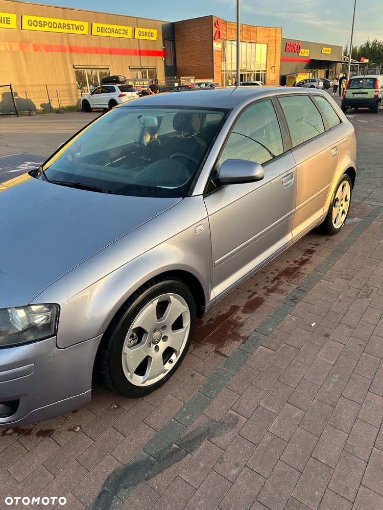 Audi A3 Sportback - 4
