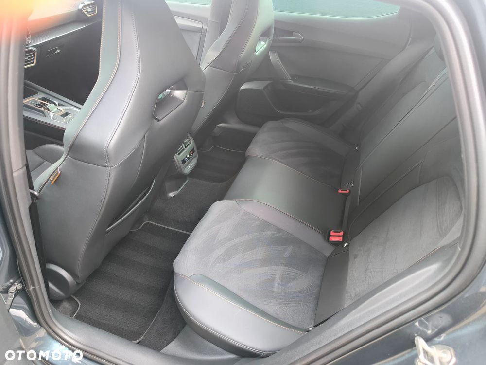 Cupra Leon 1.5 eTSI mHEV DSG - 30