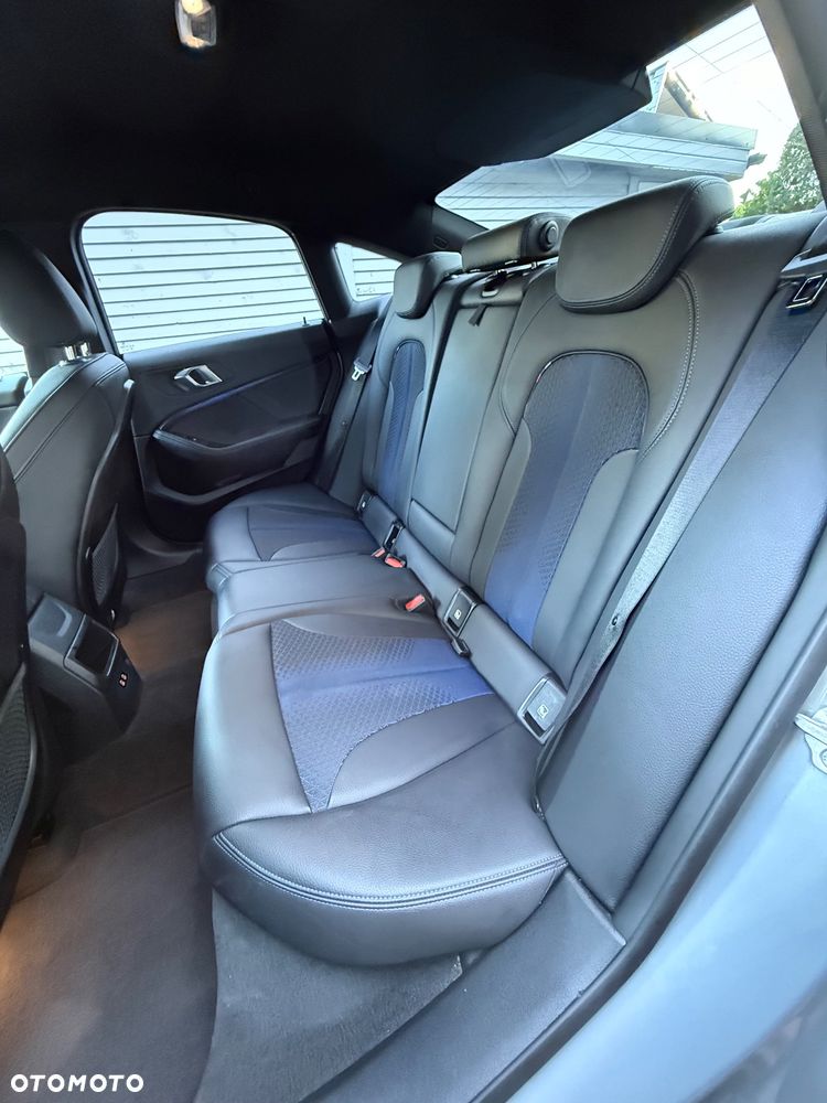 BMW Seria 2 218i M Sport sport - 29