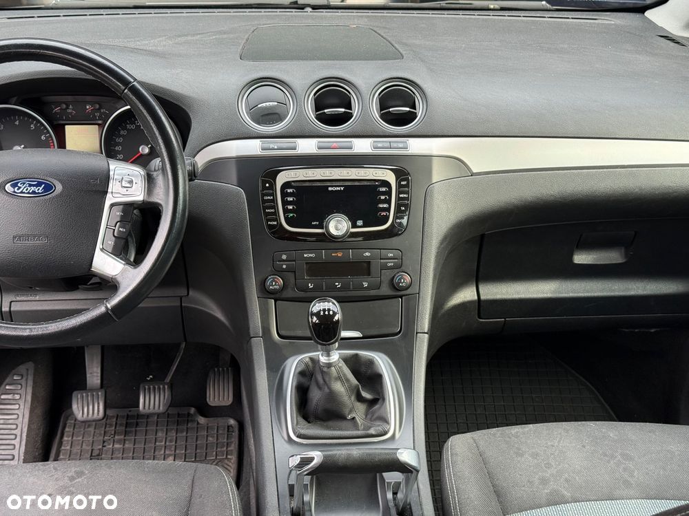 Ford Galaxy 1.6 T Trend - 17