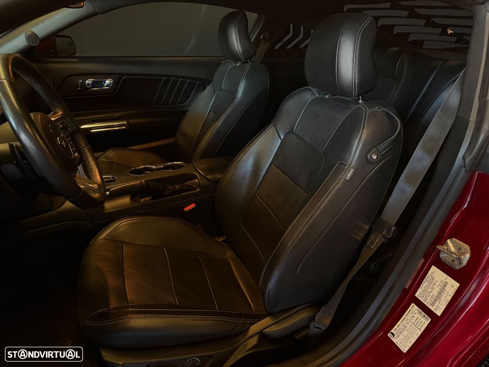 Ford Mustang 2.3i EcoBoost Aut. - 12