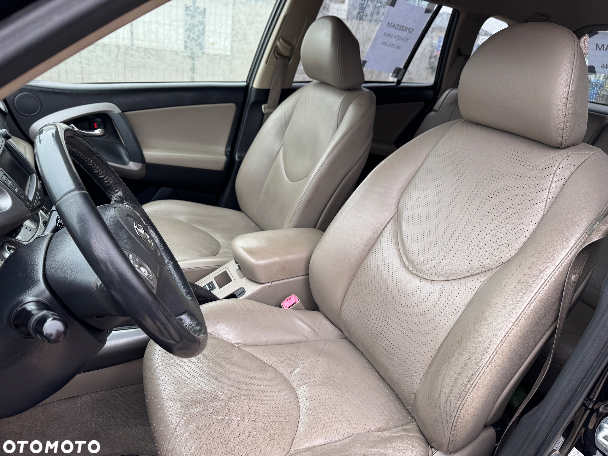 Toyota RAV4 2.2 D-4D X - 8
