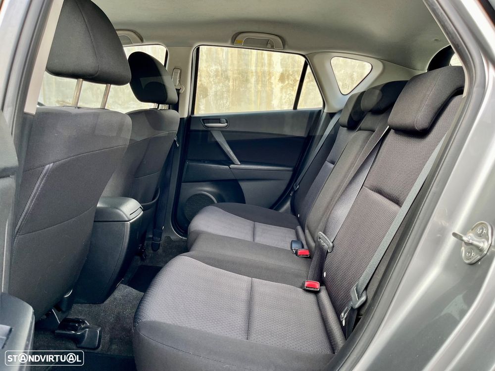 Mazda 3 Hatchback MZ-CD 2.2 Sport - 31