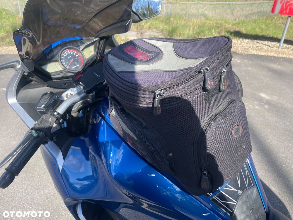 Honda VFR - 10