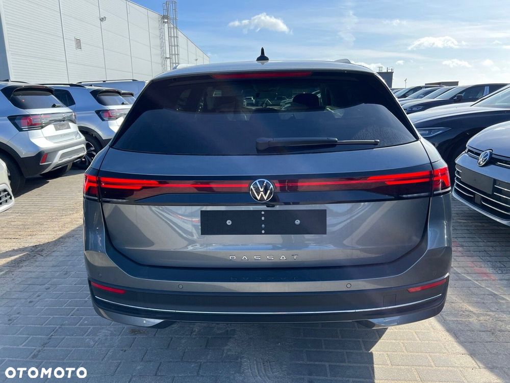 Volkswagen Passat Variant - 4
