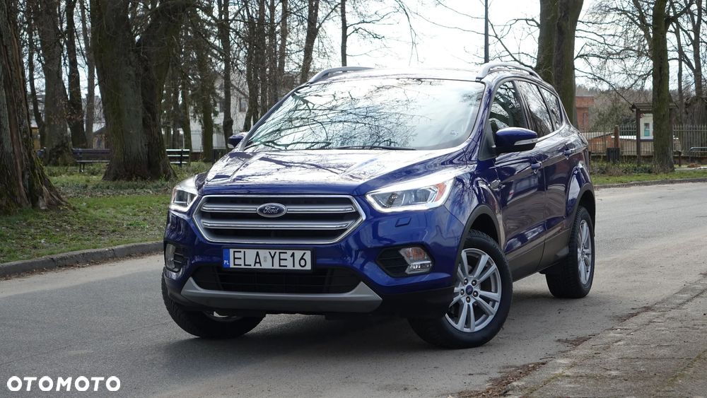 Ford Kuga - 24