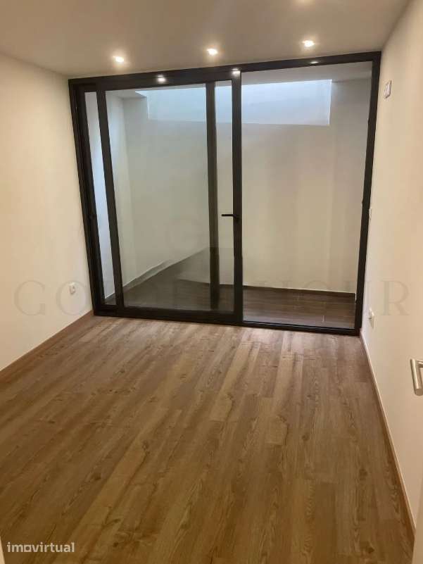T2 Duplex Moderno na Baixa do Porto - Grande imagem: 4/24