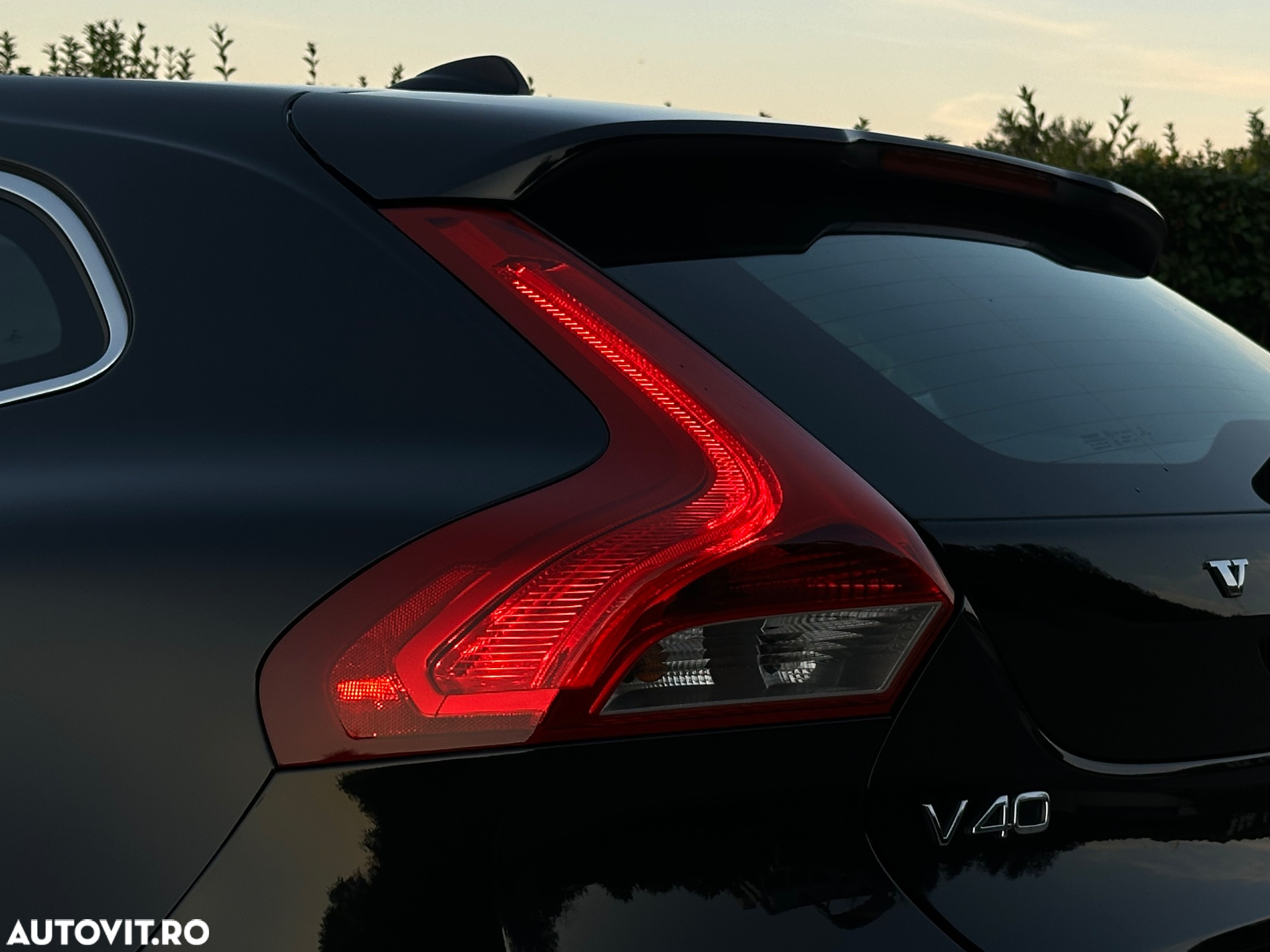 Volvo V40 D4 Summum - 13