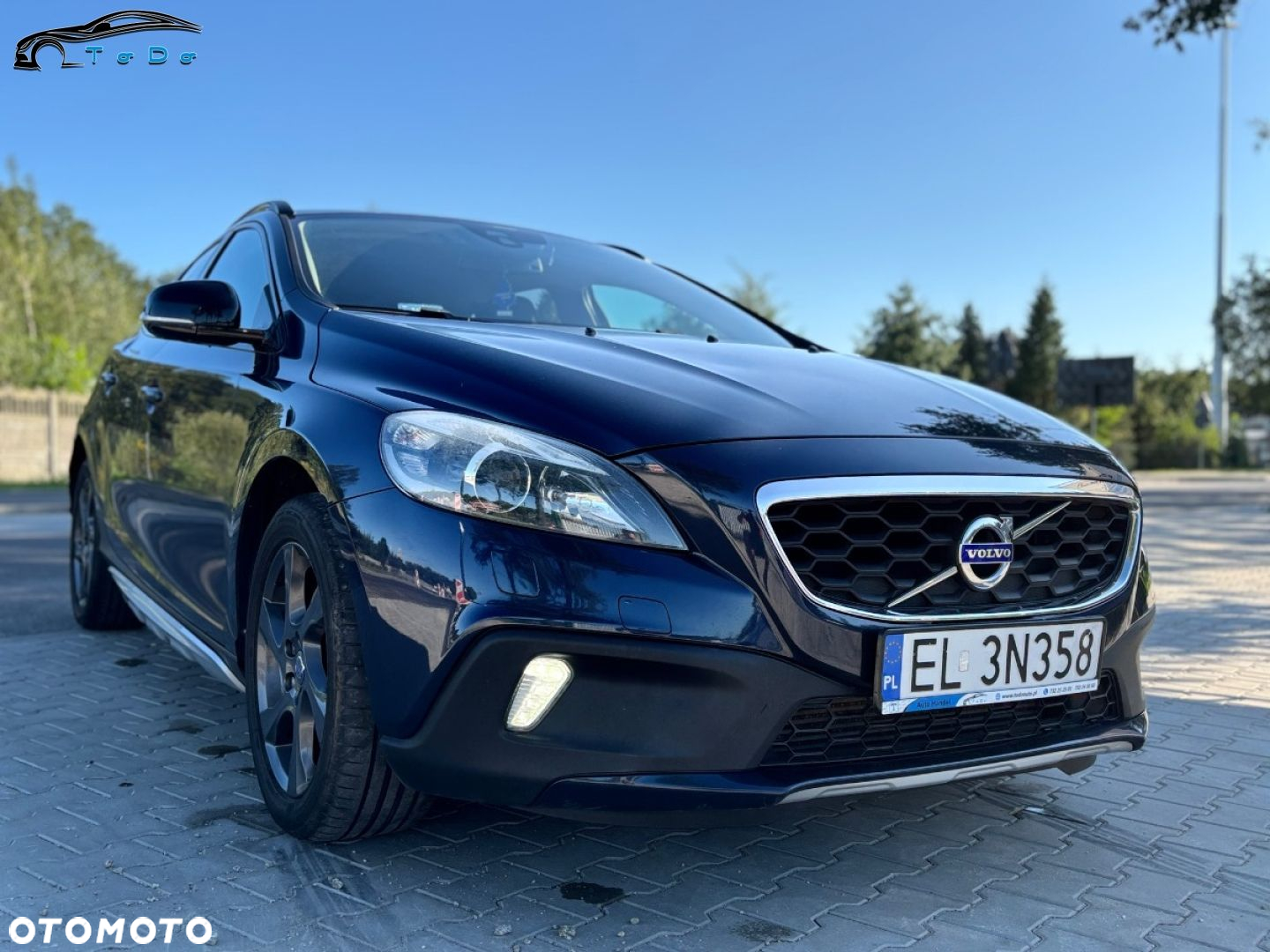 Volvo V40 Cross Country D3 Drive-E Summum - 2