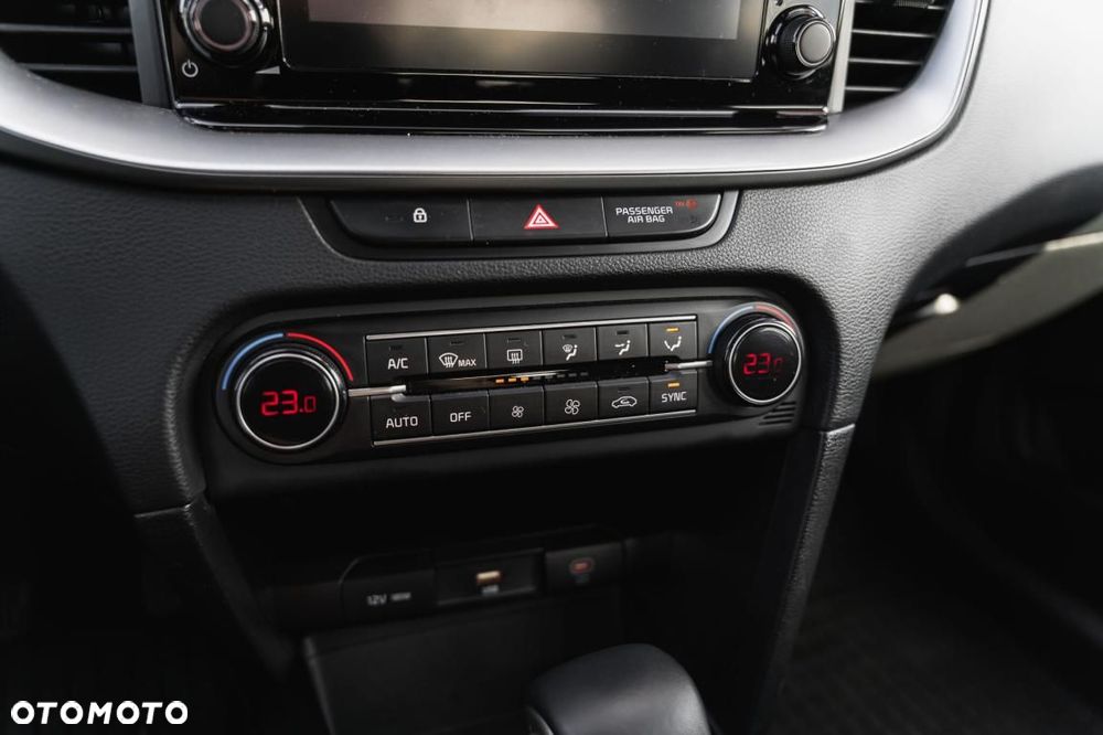 Kia XCeed - 18