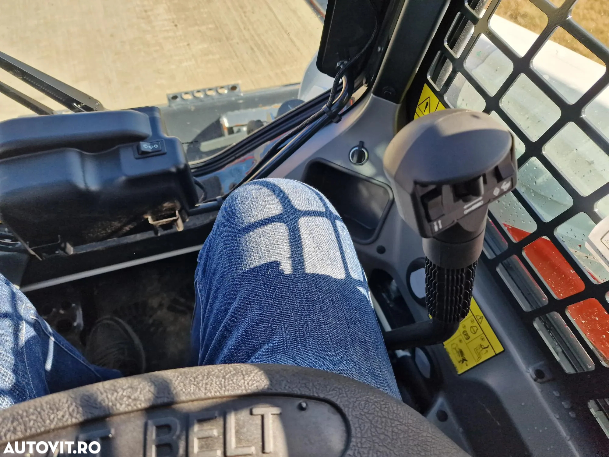 Bobcat S510, 2024, Usa cabina, AER CONDITIONAT, motor Kubota 50CP, inst hidr suplim, ANVELOPE PLINE, cupa 0,9, posibilitate leasing 5 ani, PROMOTIE 40.900 EUR+Tva - 19