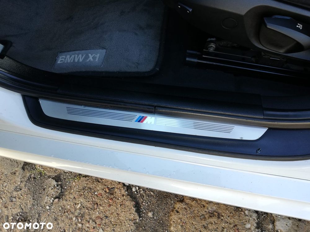 BMW X1 xDrive20d Sport Line - 22