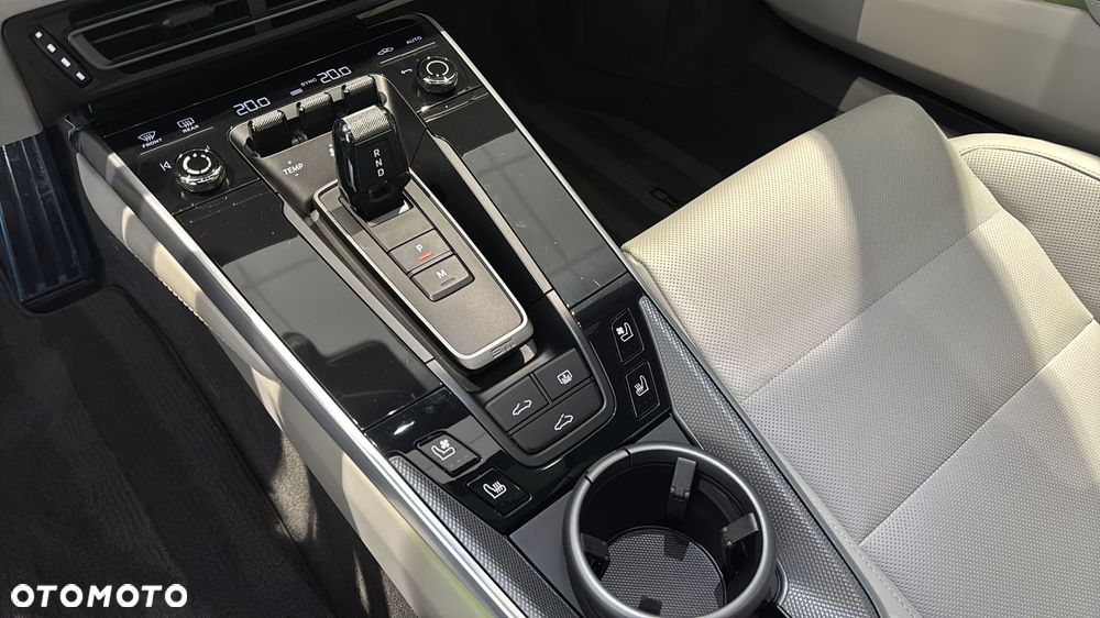 Porsche 911 Turbo - 16