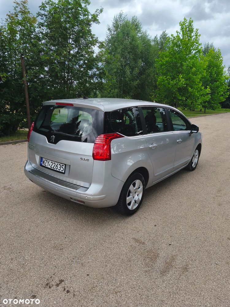 Peugeot 5008 1.6 HDi Premium - 8