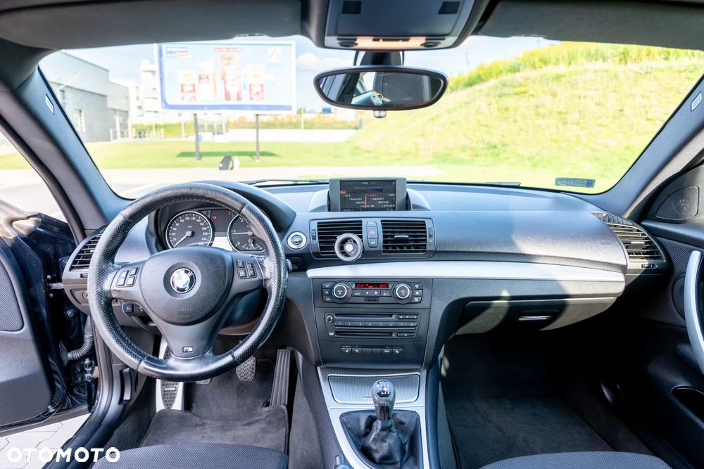 BMW Seria 1 120d - 16