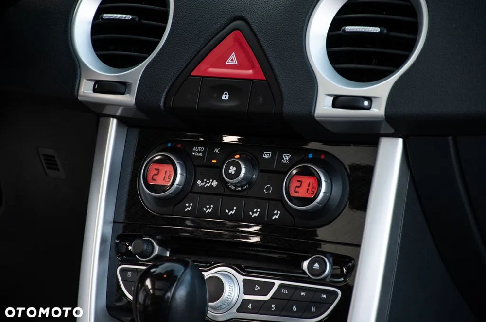 Renault Koleos 2.0 dCi FAP 4x4 Luxe - 10