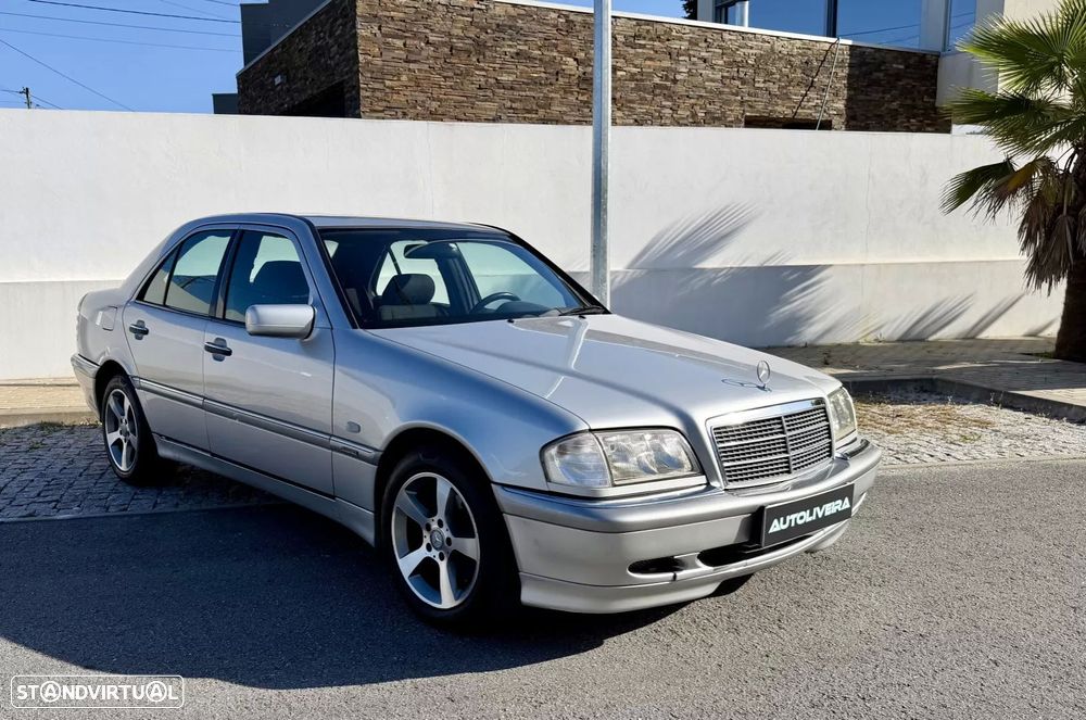 Mercedes-Benz C 250 - 2