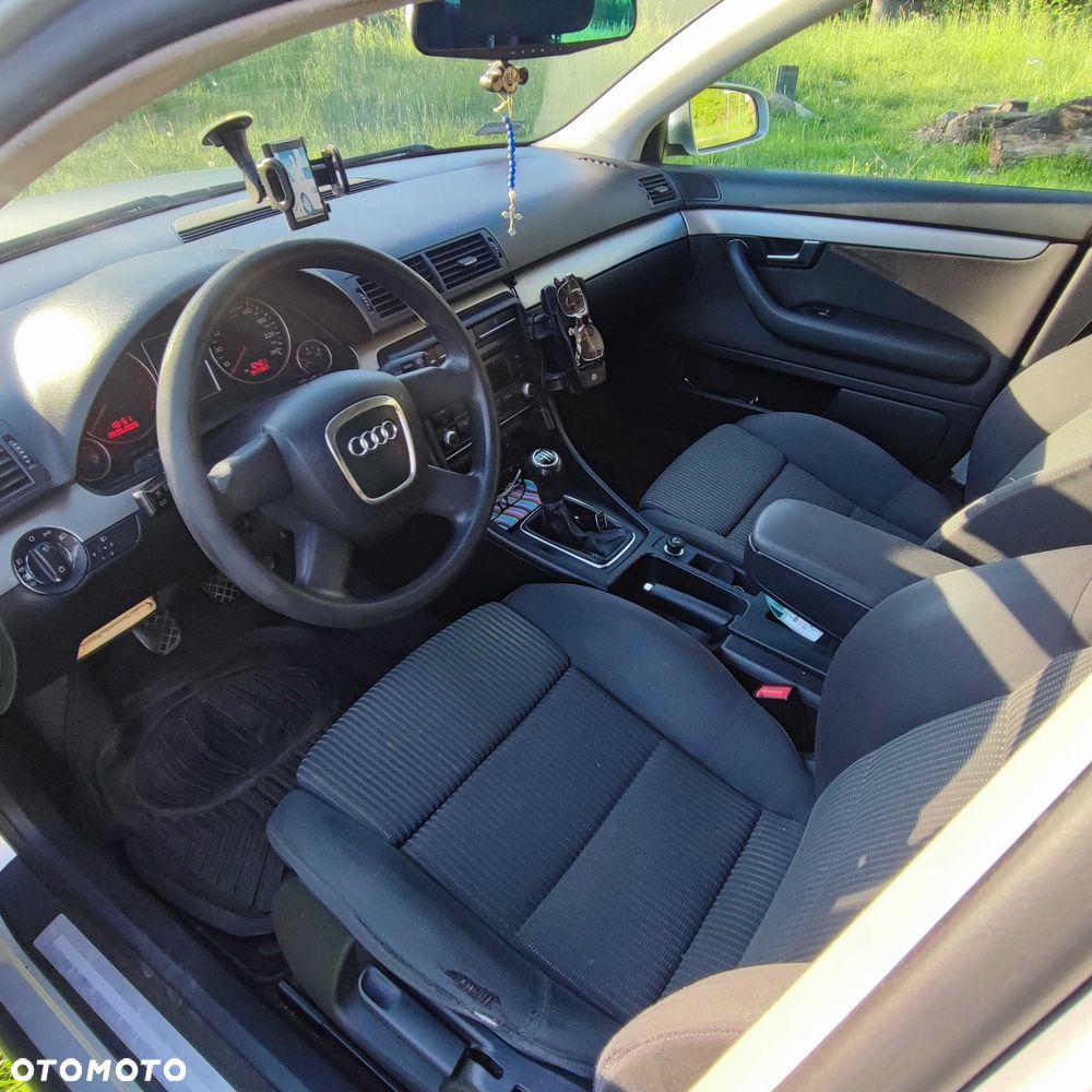 Audi A4 Avant - 8