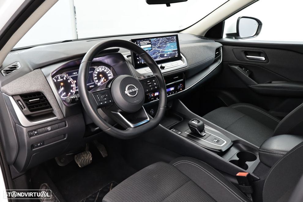 Nissan Qashqai 1.3 DIG-T Acenta Xtronic - 21
