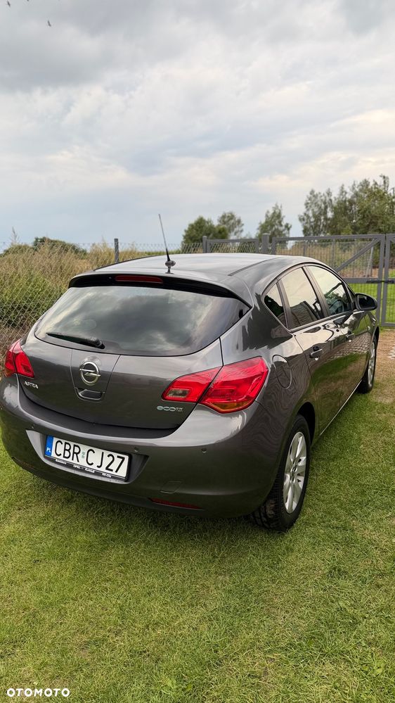 Opel Astra 1.4 Enjoy - 4