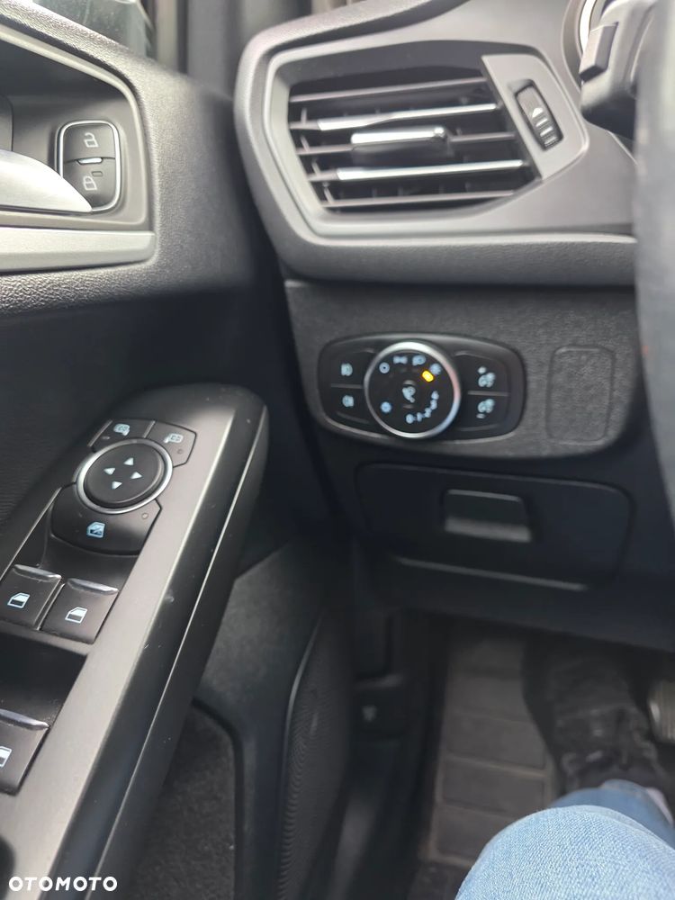 Ford Focus 1.5 TDCi Trend Sport - 18