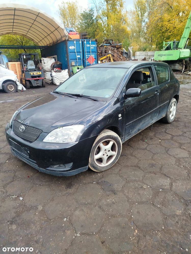 Toyota Corolla  e 12 na części. - 2