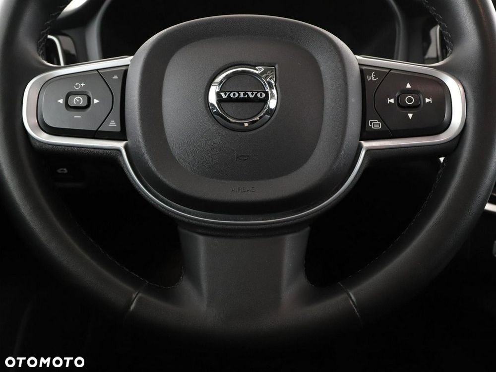 Volvo V60 B4 D Geartronic Momentum Pro - 22