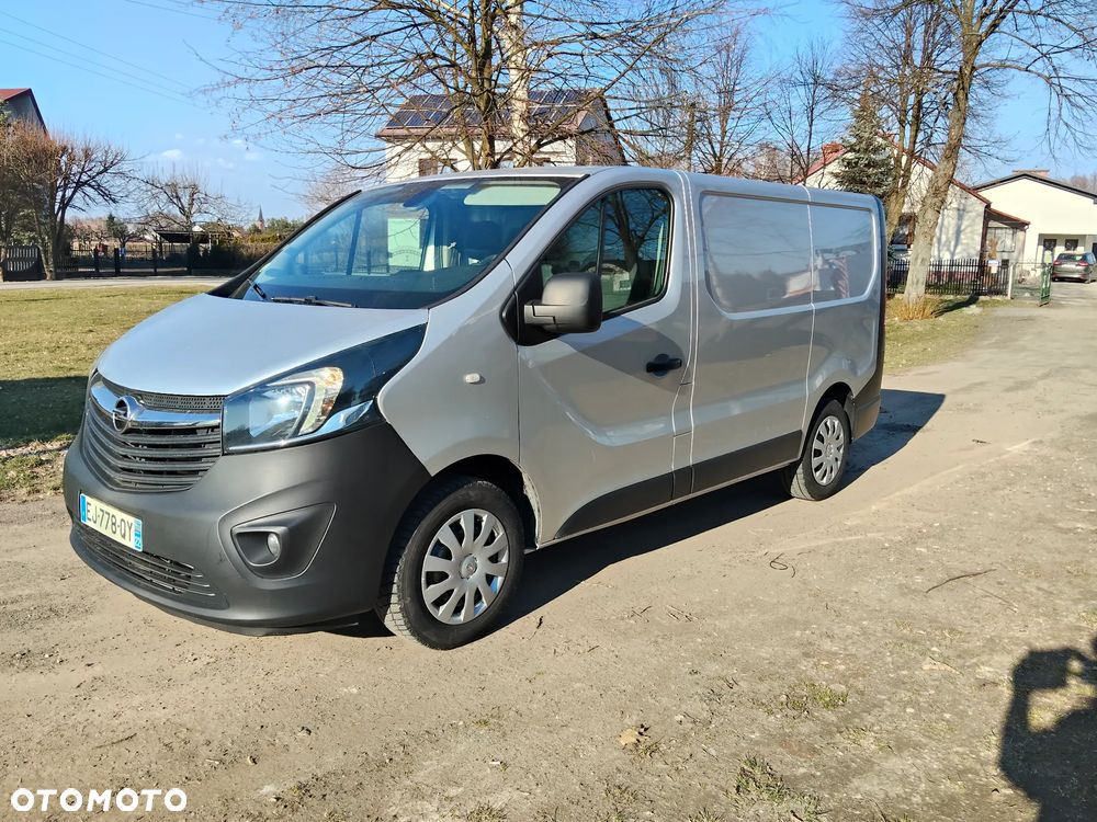 Opel Vivaro - 2