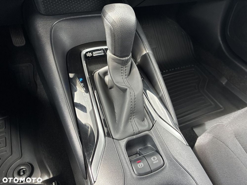 Toyota Corolla - 22