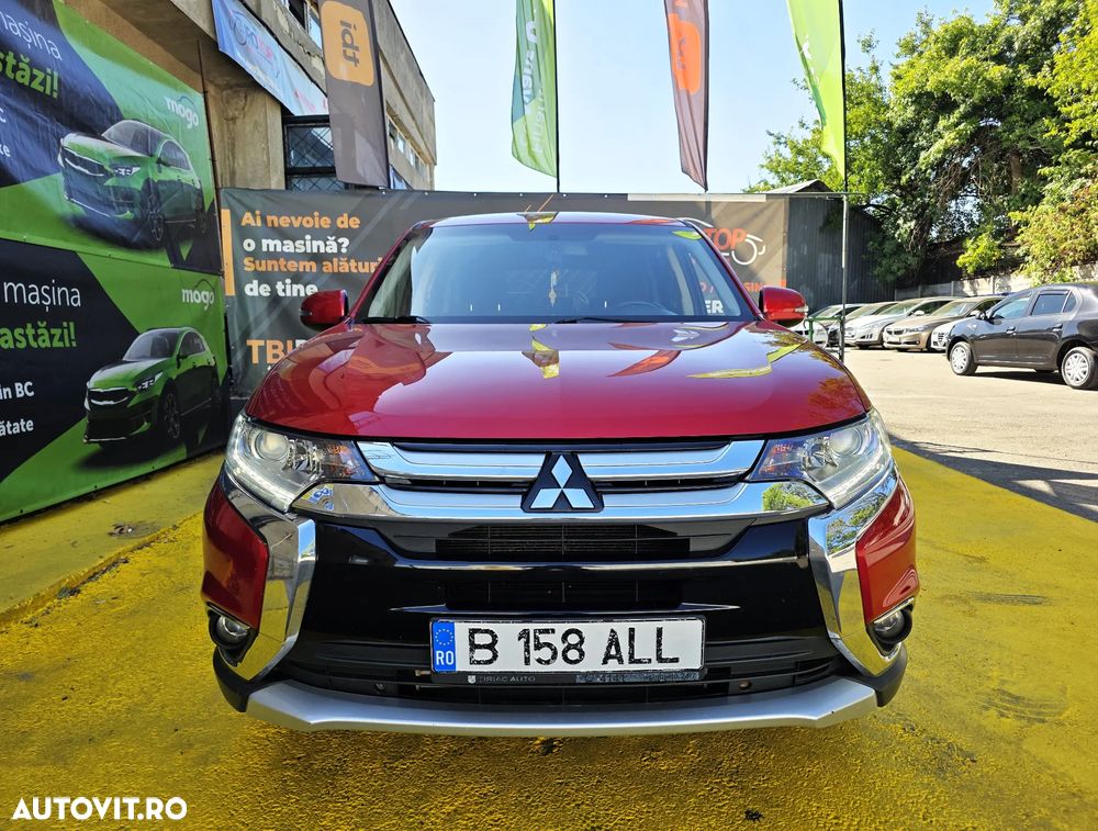 Mitsubishi Outlander 2.2 Litre DI-D AWD Intense - 2