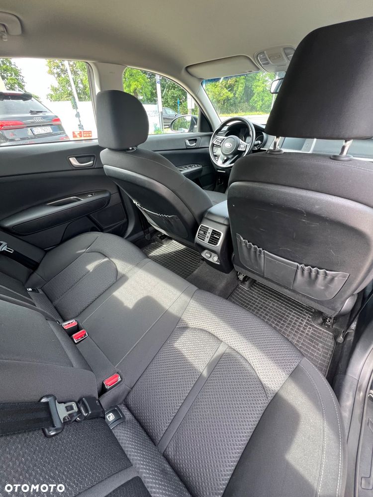 Kia Optima - 19