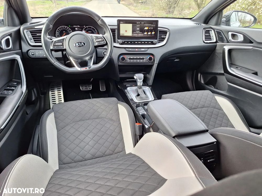 Kia Pro Ceed - 18