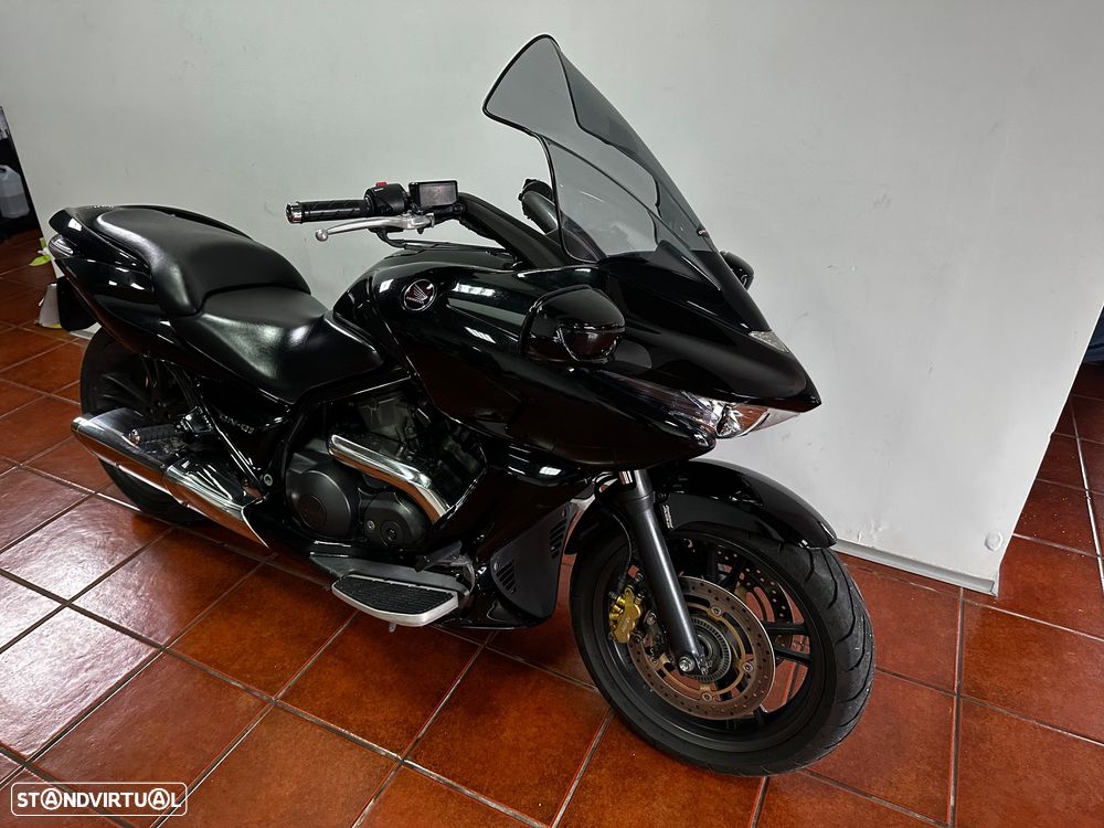 Honda DN-01 NSA 700A - 9