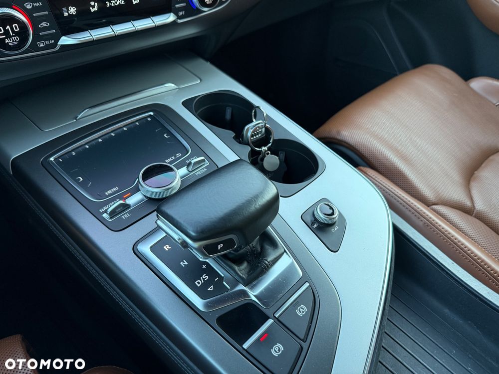 Audi Q7 3.0 TDI e-tron quattro tiptronic - 30