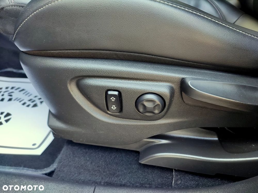 Opel Mokka 1.4 T Cosmo S&S - 29