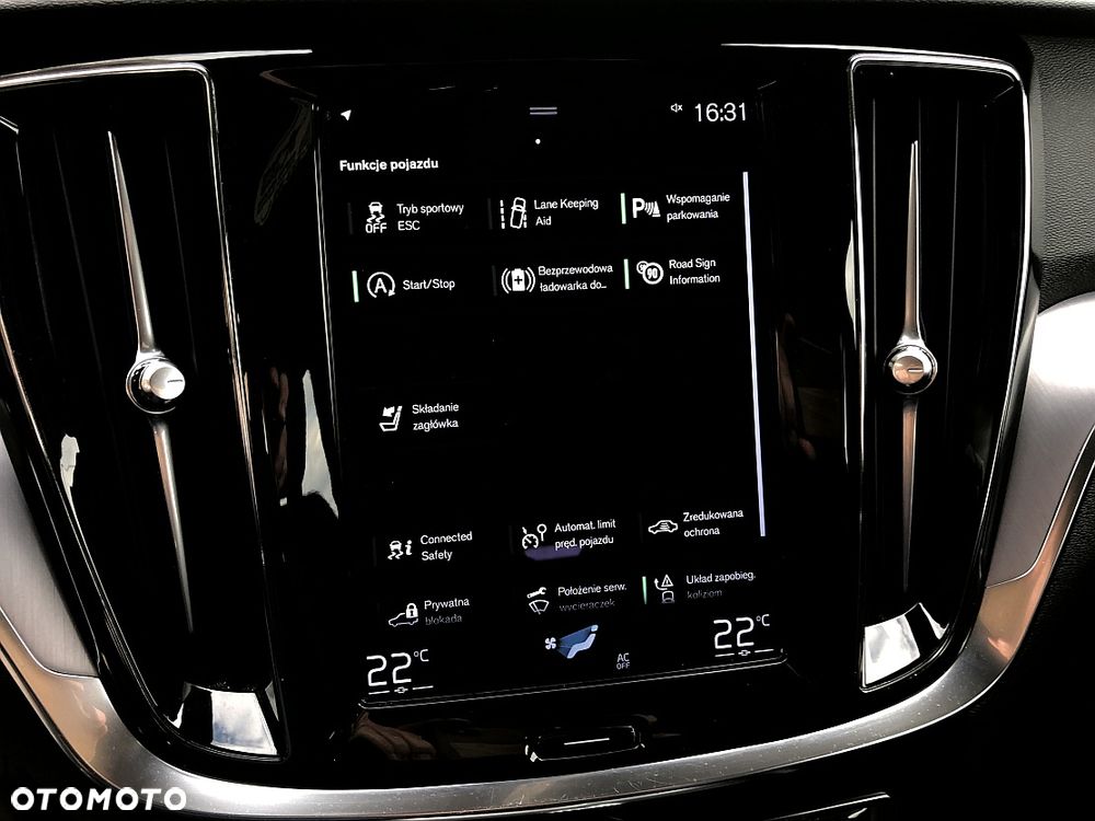 Volvo V60 B4 D Momentum Pro - 15