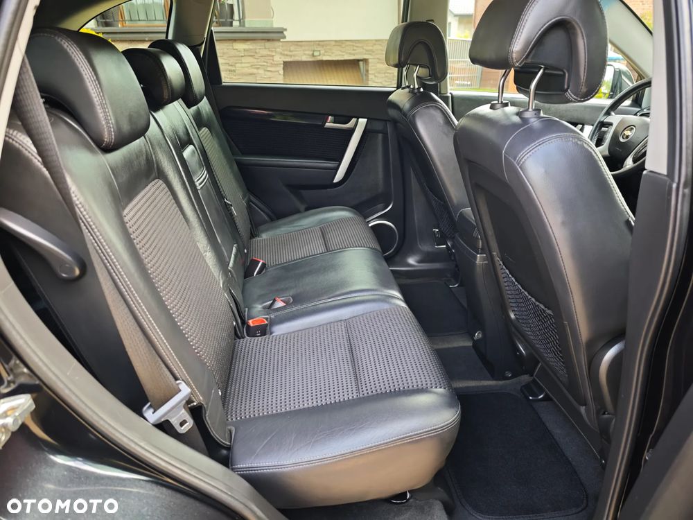 Chevrolet Captiva 2.2 2WD LT+ - 27