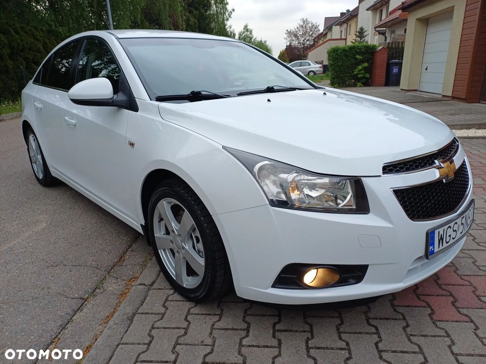 Chevrolet Cruze 2.0 VDCi LS - 3