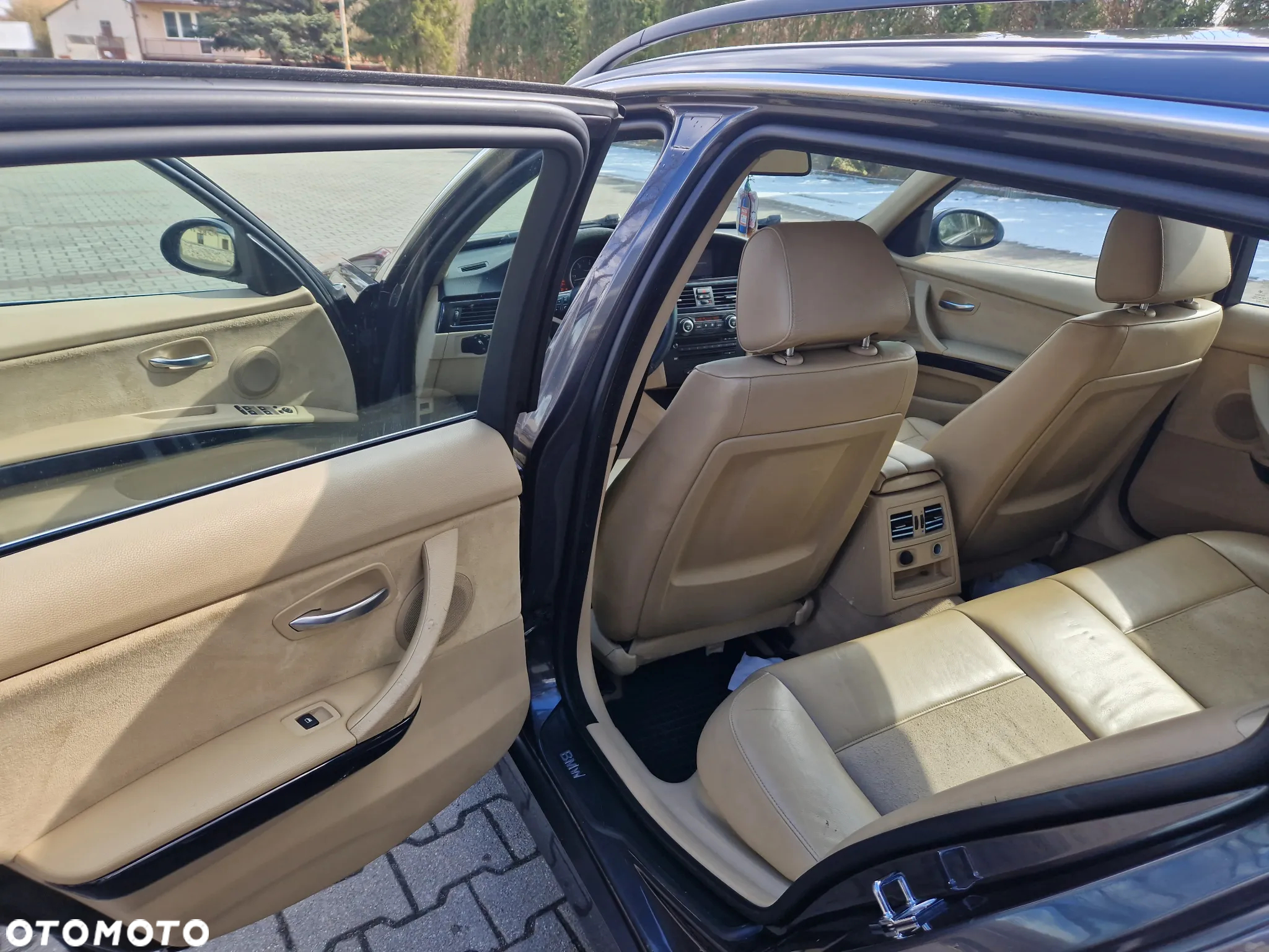 BMW Seria 3 335d - 7