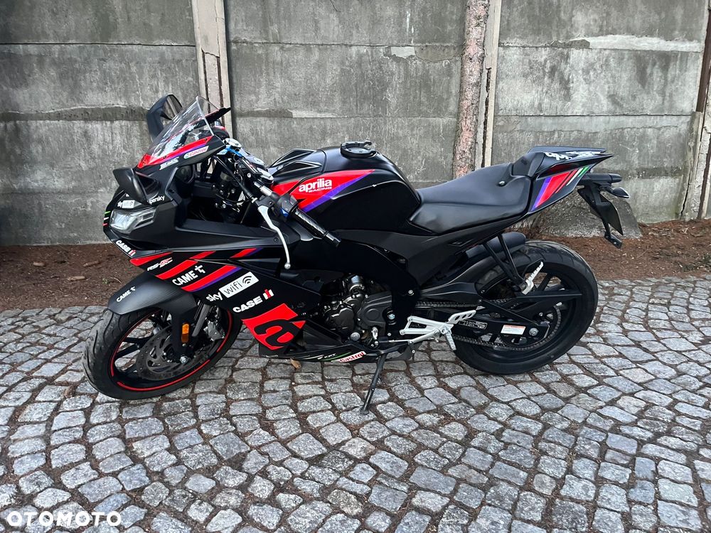 Aprilia RS - 9