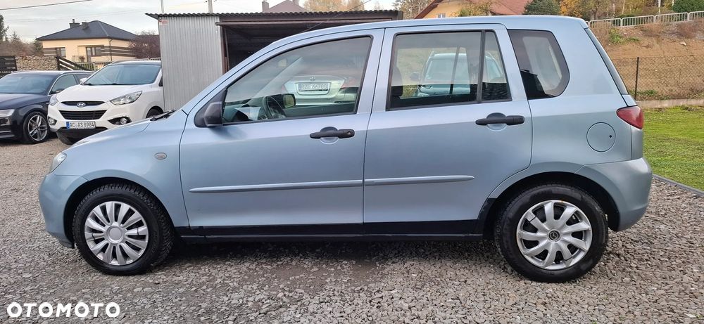 Mazda 2 - 5