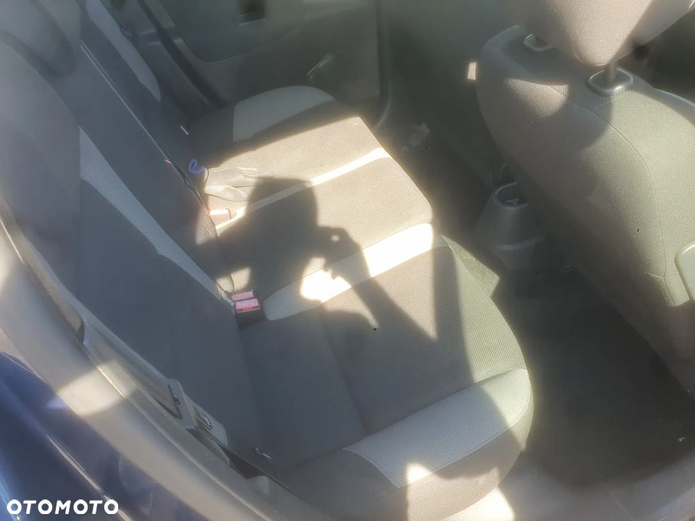 Peugeot 207 1.4 Trendy - 22