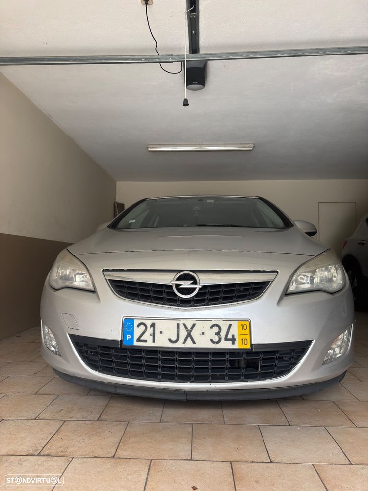 Opel Astra 1.4 Cosmo - 3