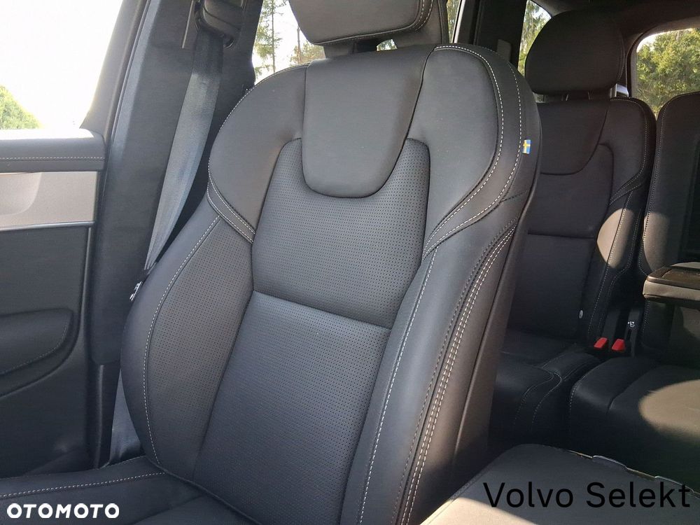 Volvo XC 90 - 17