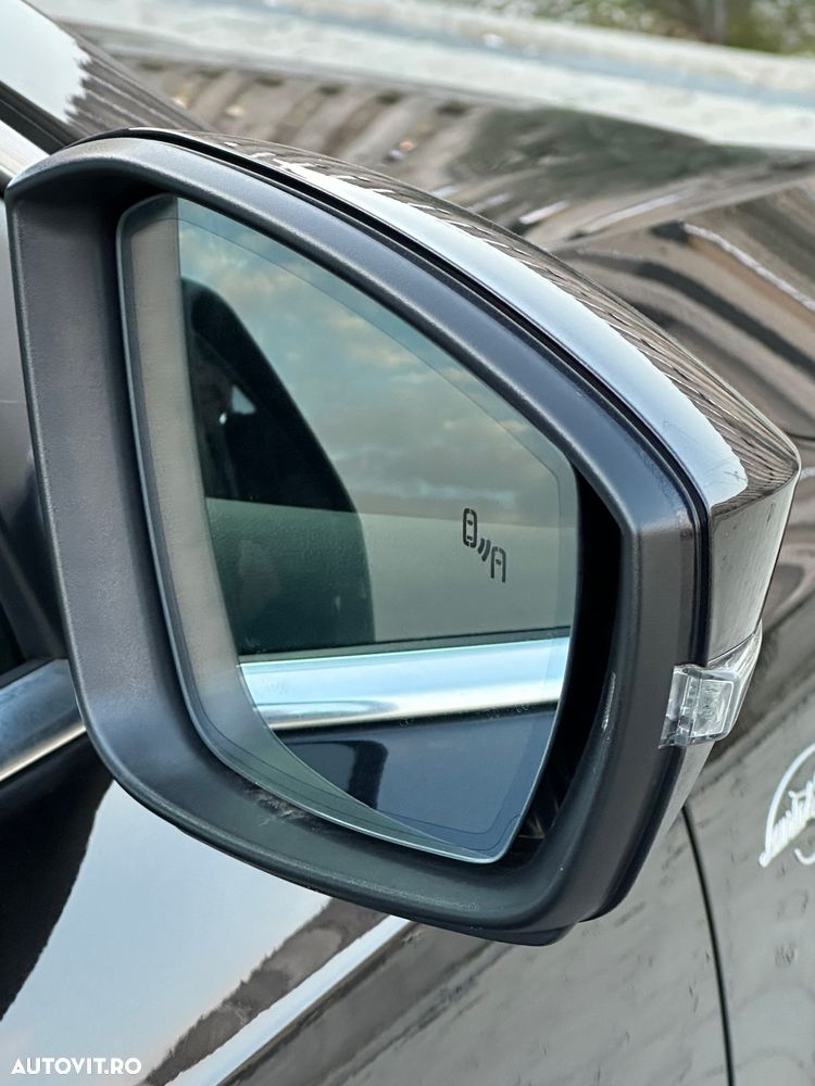 Skoda Octavia 2.0 TDI LAURIN & KLEMENT DSG - 21