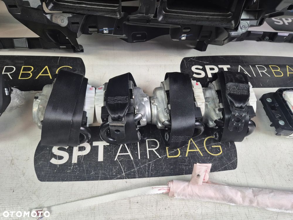 VW GOLF VIII 8 LIFT DESKA ROZDZIELCZA KONSOLA KOKPIT PULPIT PODUSZKI AIRBAG AIR BAG PASY KIT SET - 7